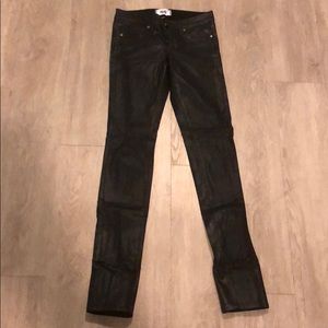 Paige Peg Skinny leather look pants with stretch